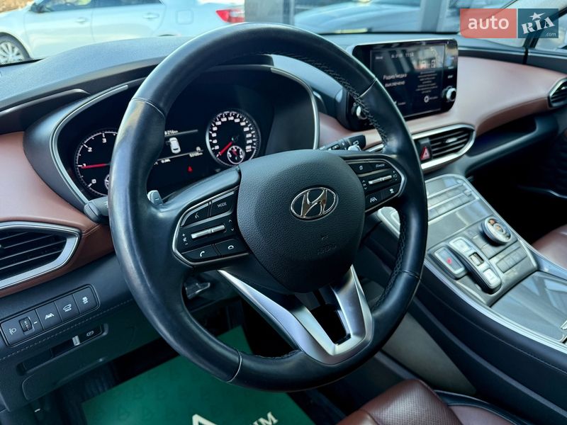 Внедорожник / Кроссовер Hyundai Santa FE 2021 в Киеве