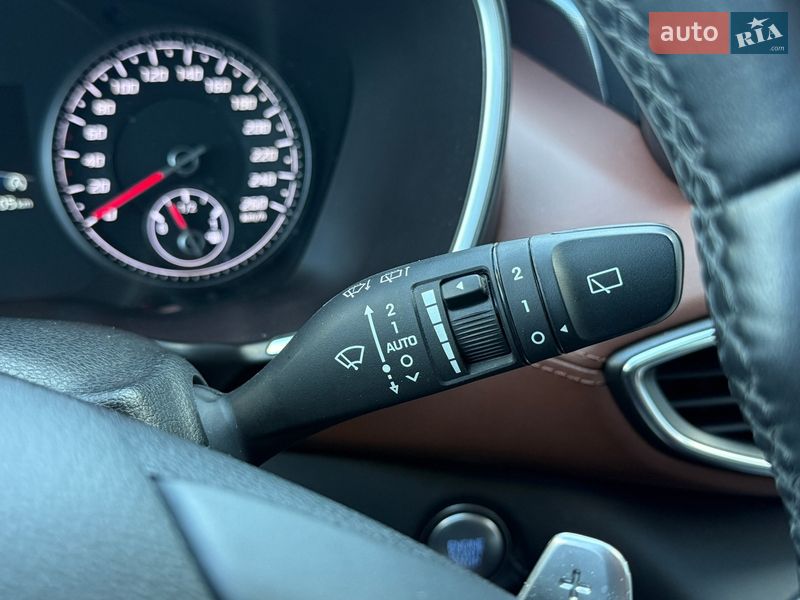 Внедорожник / Кроссовер Hyundai Santa FE 2021 в Киеве