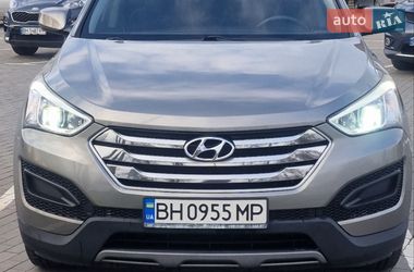 Позашляховик / Кросовер Hyundai Santa FE 2015 в Одесі