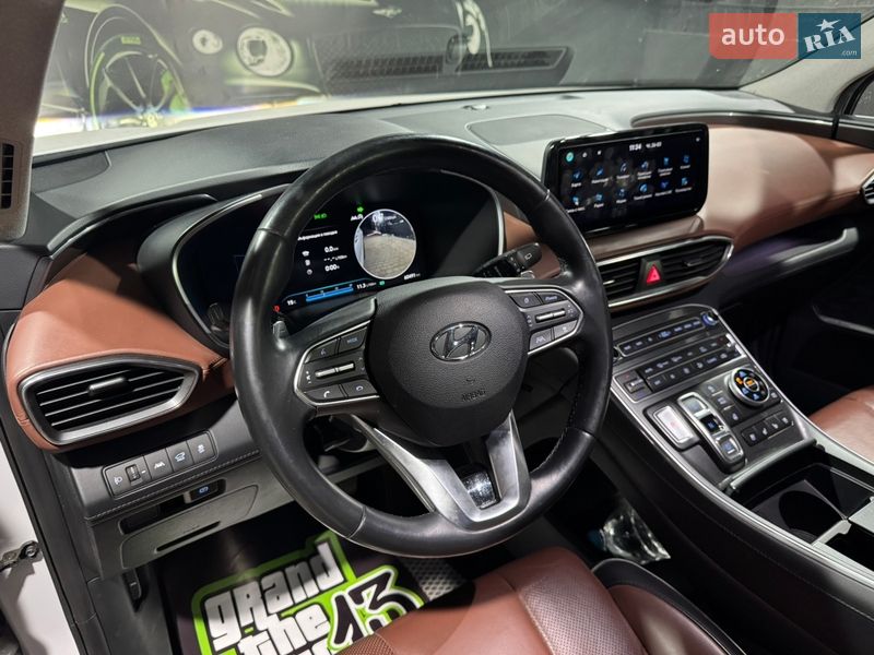 Внедорожник / Кроссовер Hyundai Santa FE 2021 в Одессе