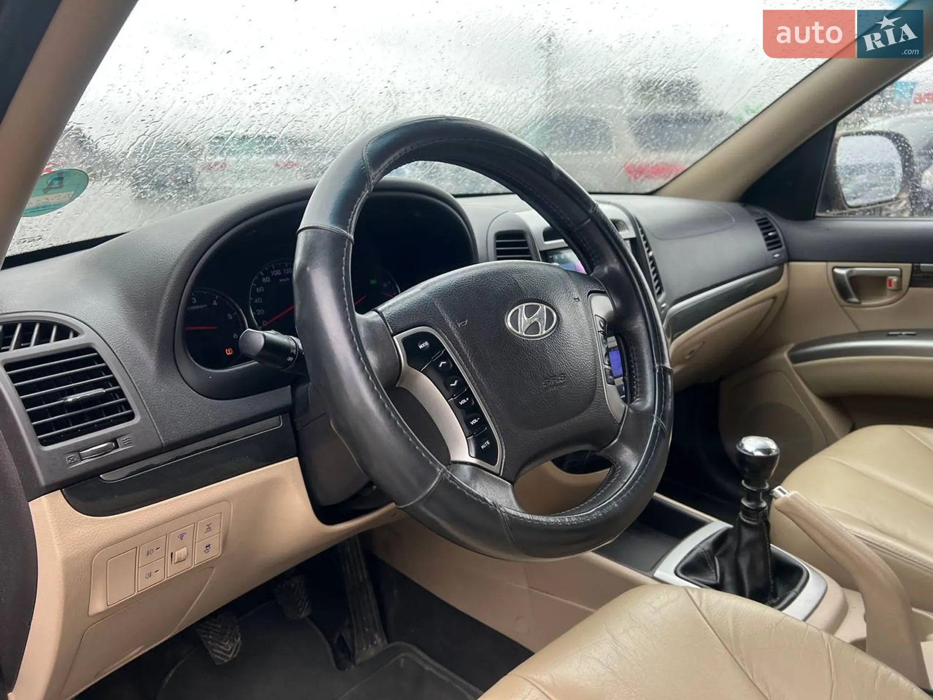 2010 Hyundai Santa Fe - мініатюра 16