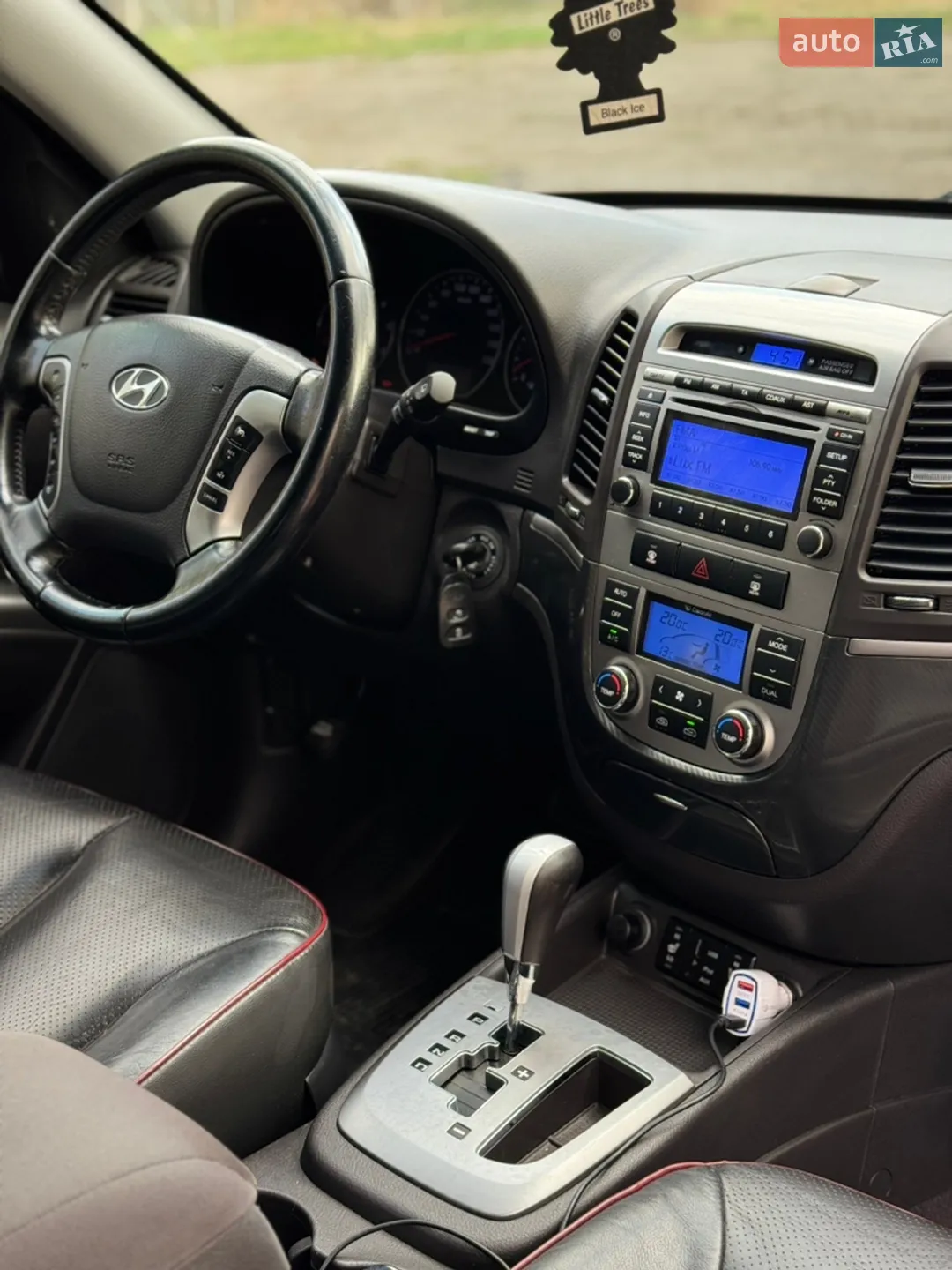 2010 Hyundai Santa Fe - мініатюра 30