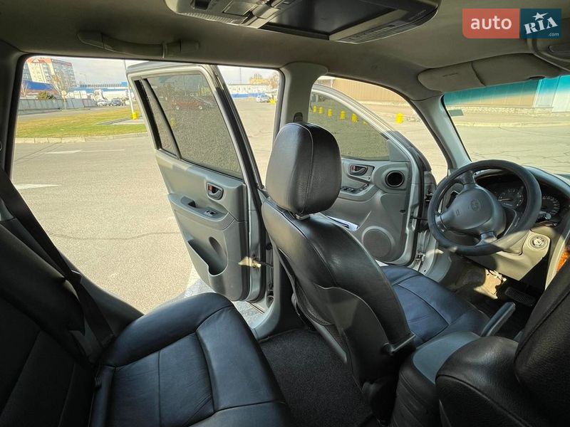 Внедорожник / Кроссовер Hyundai Santa FE 2002 в Борисполе