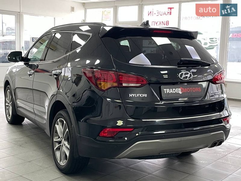 Внедорожник / Кроссовер Hyundai Santa FE 2016 в Киеве
