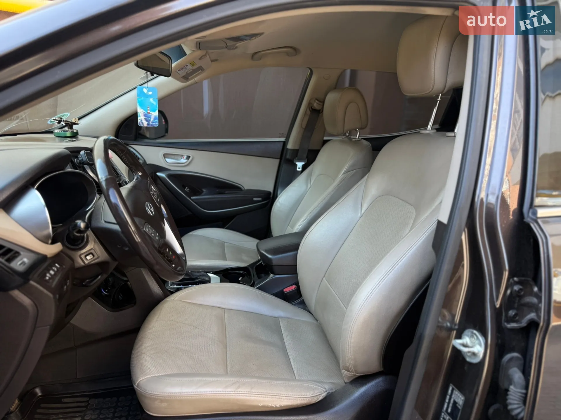 2017 Hyundai Santa Fe - мініатюра 47