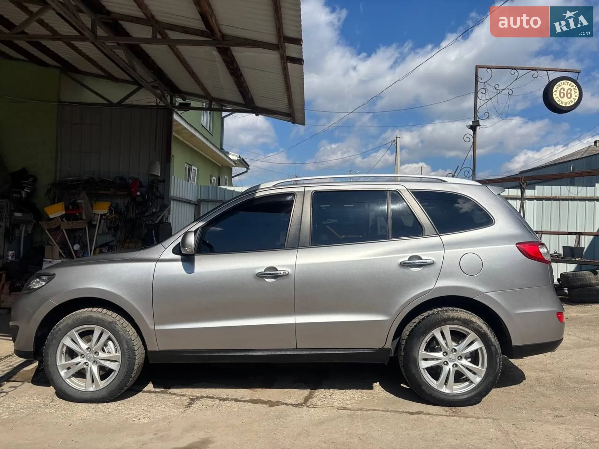 2011 Hyundai Santa Fe - мініатюра 6