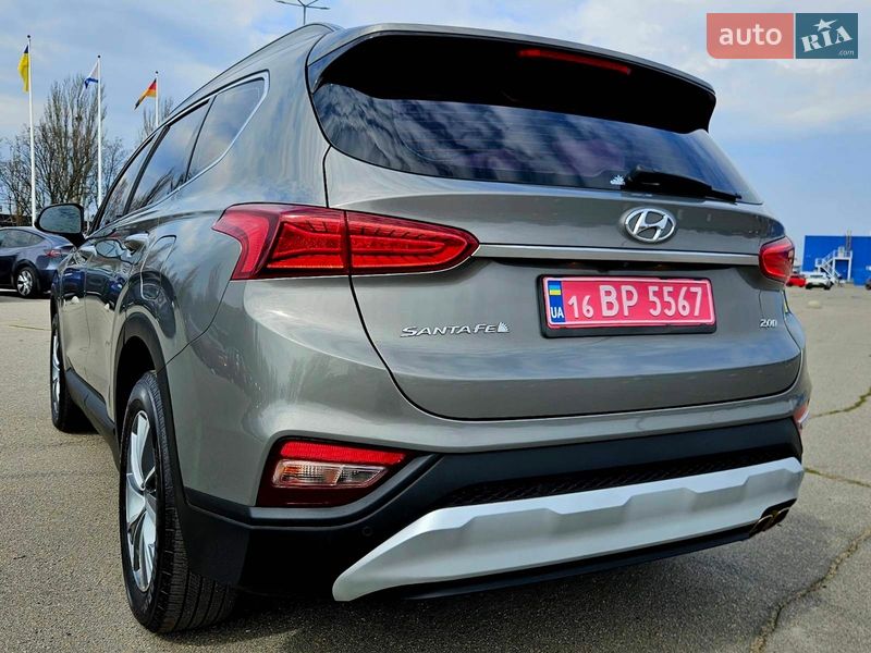 Внедорожник / Кроссовер Hyundai Santa FE 2018 в Днепре
