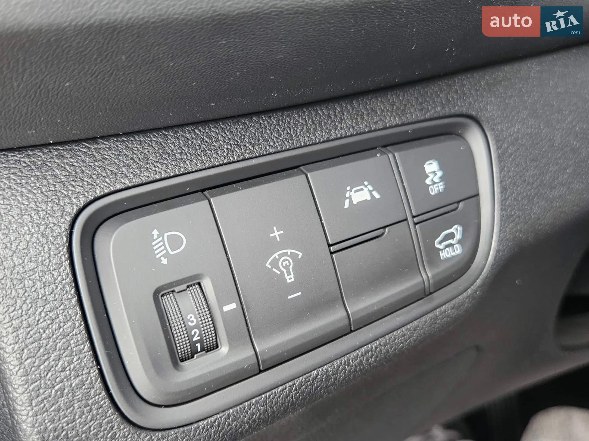 2018 Hyundai Santa Fe - мініатюра 29