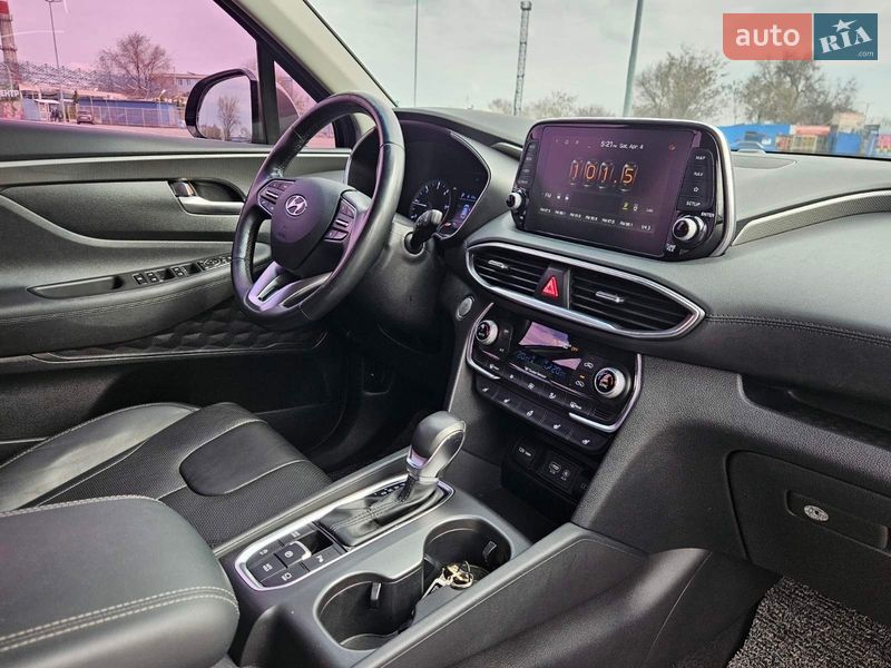 Внедорожник / Кроссовер Hyundai Santa FE 2018 в Днепре