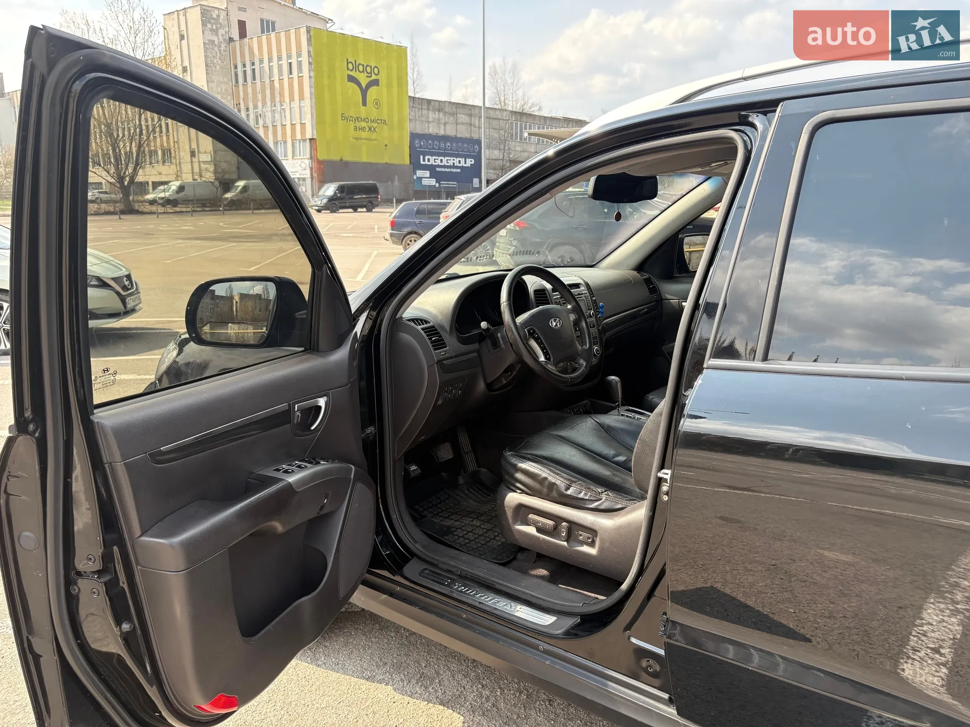 2011 Hyundai Santa Fe - мініатюра 12
