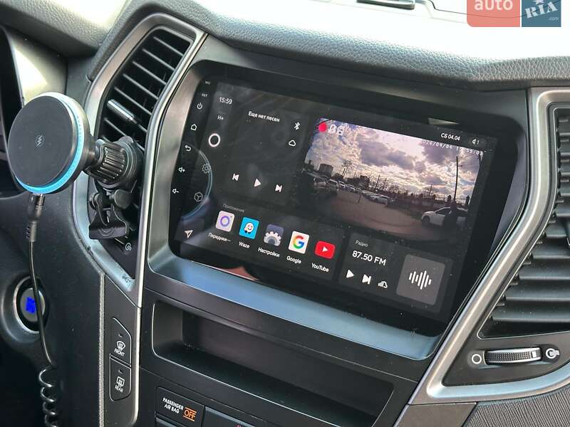 Внедорожник / Кроссовер Hyundai Santa FE 2016 в Одессе