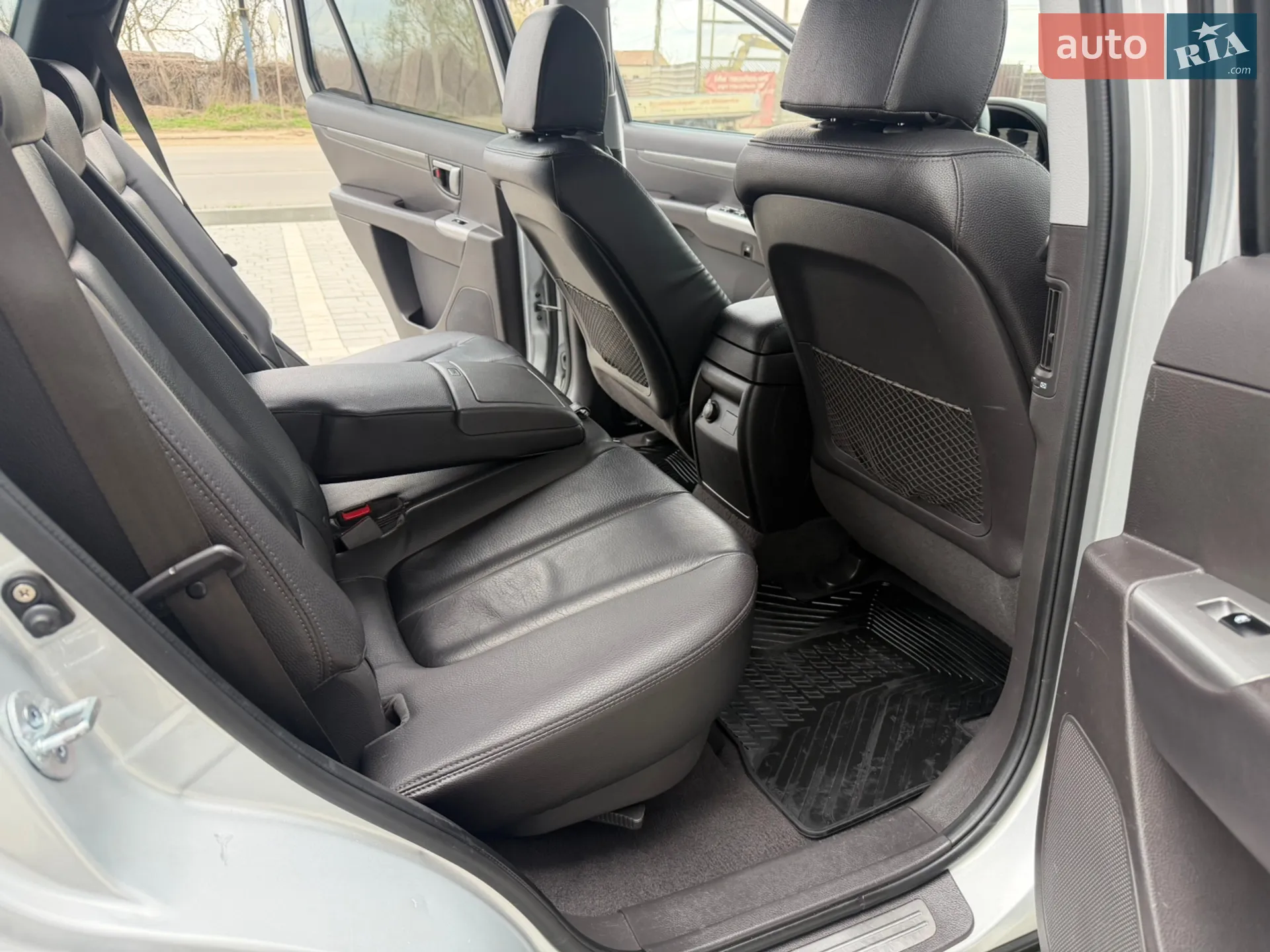 2011 Hyundai Santa Fe - мініатюра 51