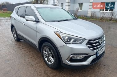 Внедорожник / Кроссовер Hyundai Santa FE 2017 в Киеве