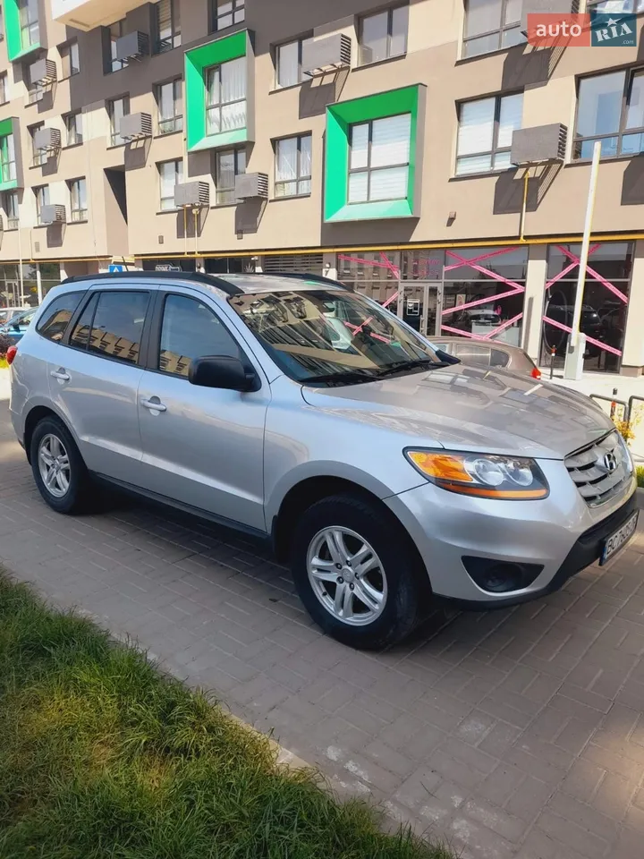 2011 Hyundai Santa Fe - мініатюра 8