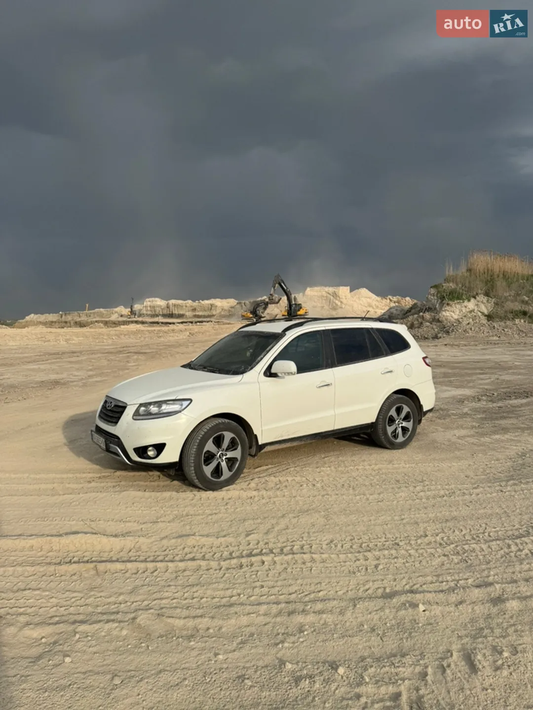 2011 Hyundai Santa Fe - мініатюра 12
