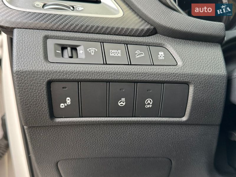 Позашляховик / Кросовер Hyundai Santa FE 2017 в Одесі