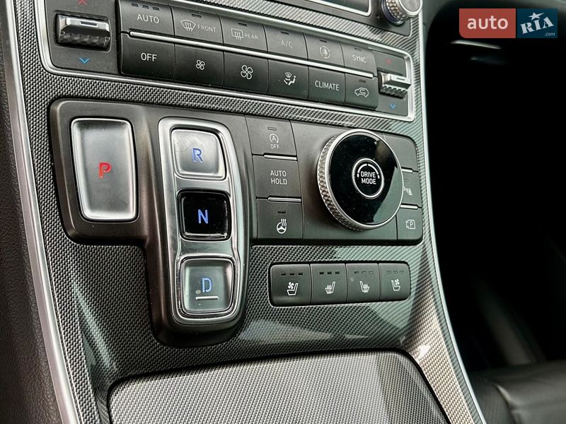 Внедорожник / Кроссовер Hyundai Santa FE 2020 в Киеве