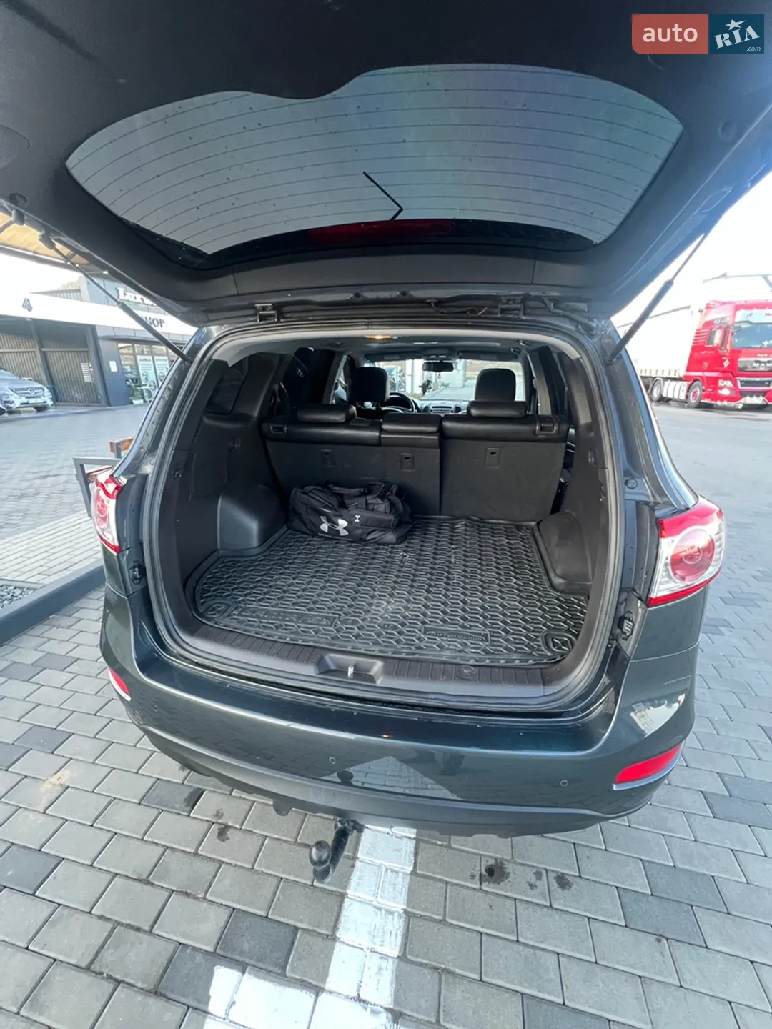 2011 Hyundai Santa Fe - мініатюра 28