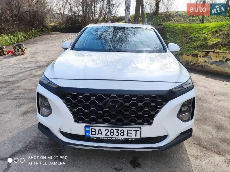 Hyundai Santa FE