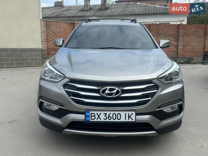 Внедорожник / Кроссовер Hyundai Santa FE 2016 в Каменец-Подольском