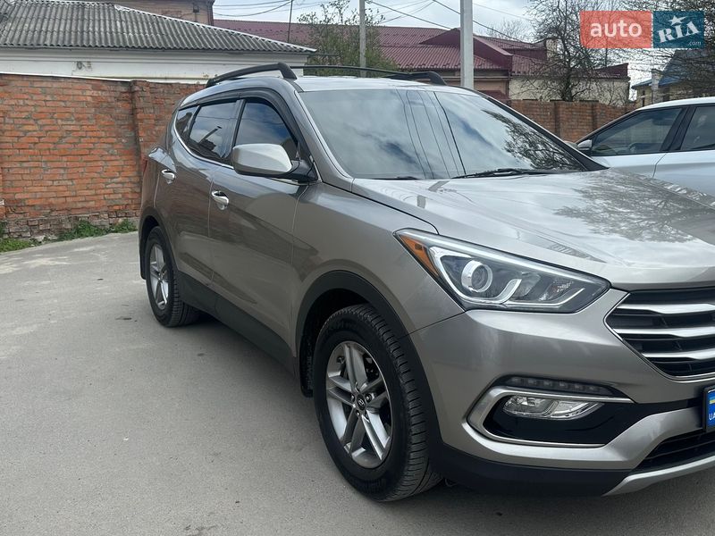 Внедорожник / Кроссовер Hyundai Santa FE 2016 в Каменец-Подольском