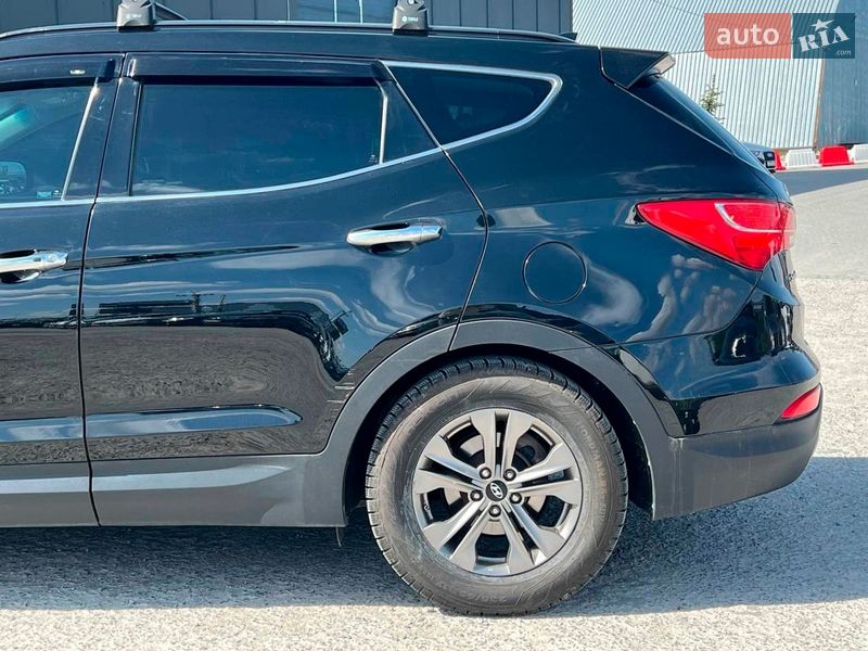 Внедорожник / Кроссовер Hyundai Santa FE 2015 в Львове фото 7 Внедорожник / Кроссовер Hyundai Santa FE 2015 в Львове