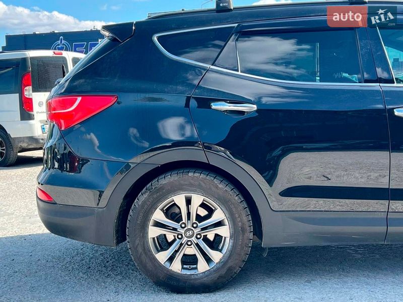 Внедорожник / Кроссовер Hyundai Santa FE 2015 в Львове фото 11 Внедорожник / Кроссовер Hyundai Santa FE 2015 в Львове