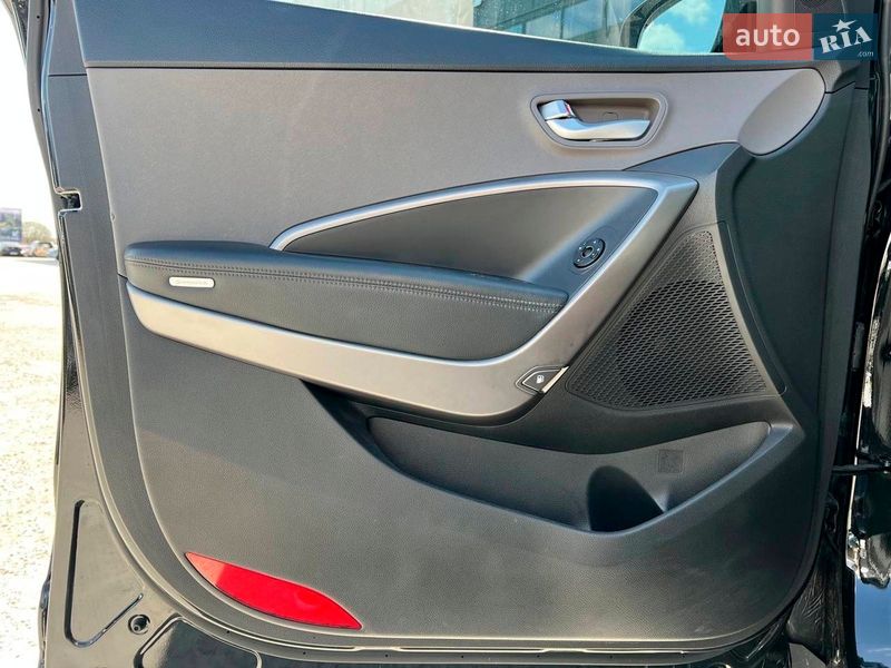 Внедорожник / Кроссовер Hyundai Santa FE 2015 в Львове фото 18 Внедорожник / Кроссовер Hyundai Santa FE 2015 в Львове