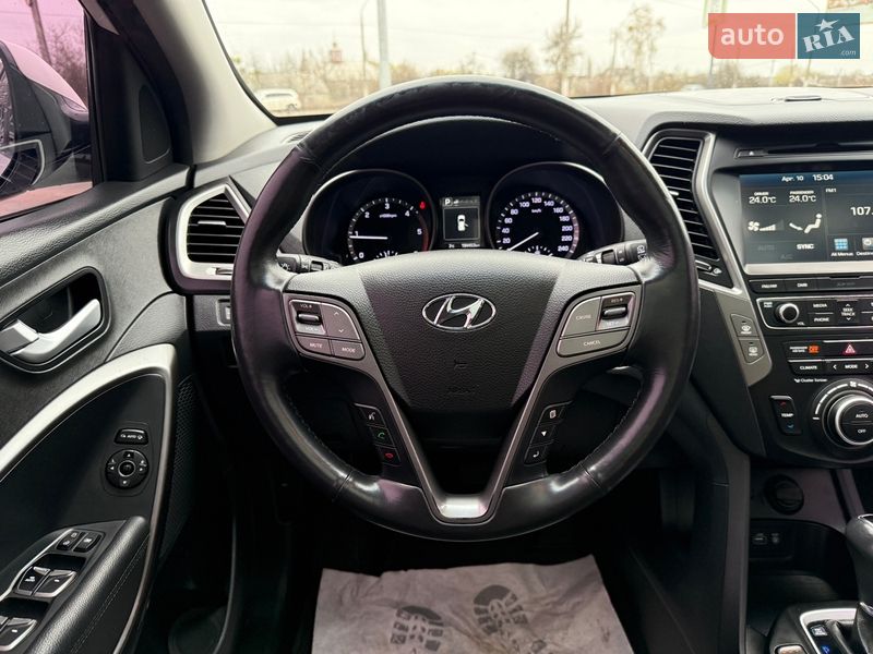 Внедорожник / Кроссовер Hyundai Santa FE 2016 в Житомире