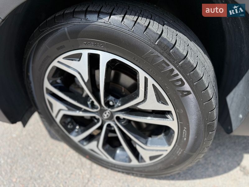 Внедорожник / Кроссовер Hyundai Santa FE 2018 в Днепре