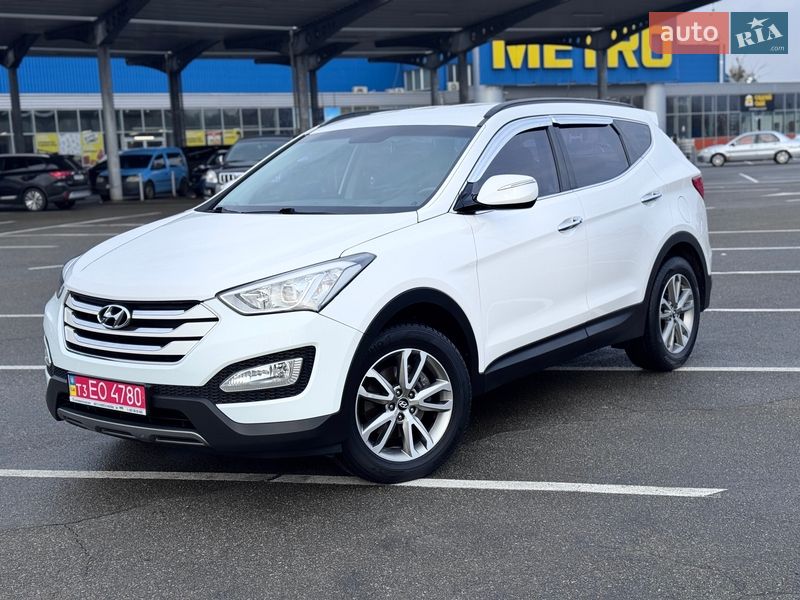Позашляховик / Кросовер Hyundai Santa FE 2013 в Києві