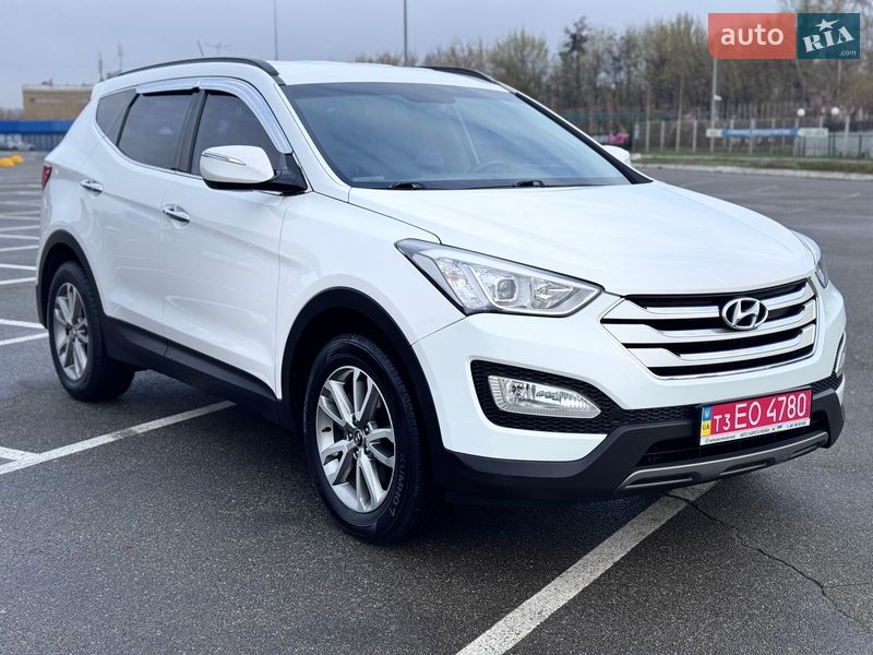 Позашляховик / Кросовер Hyundai Santa FE 2013 в Києві
