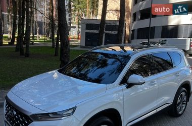 Внедорожник / Кроссовер Hyundai Santa FE 2018 в Киеве