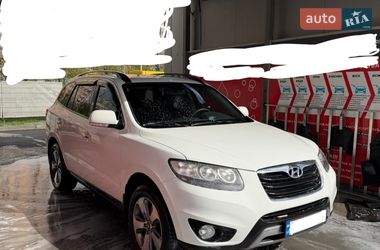 Внедорожник / Кроссовер Hyundai Santa FE 2012 в Киеве