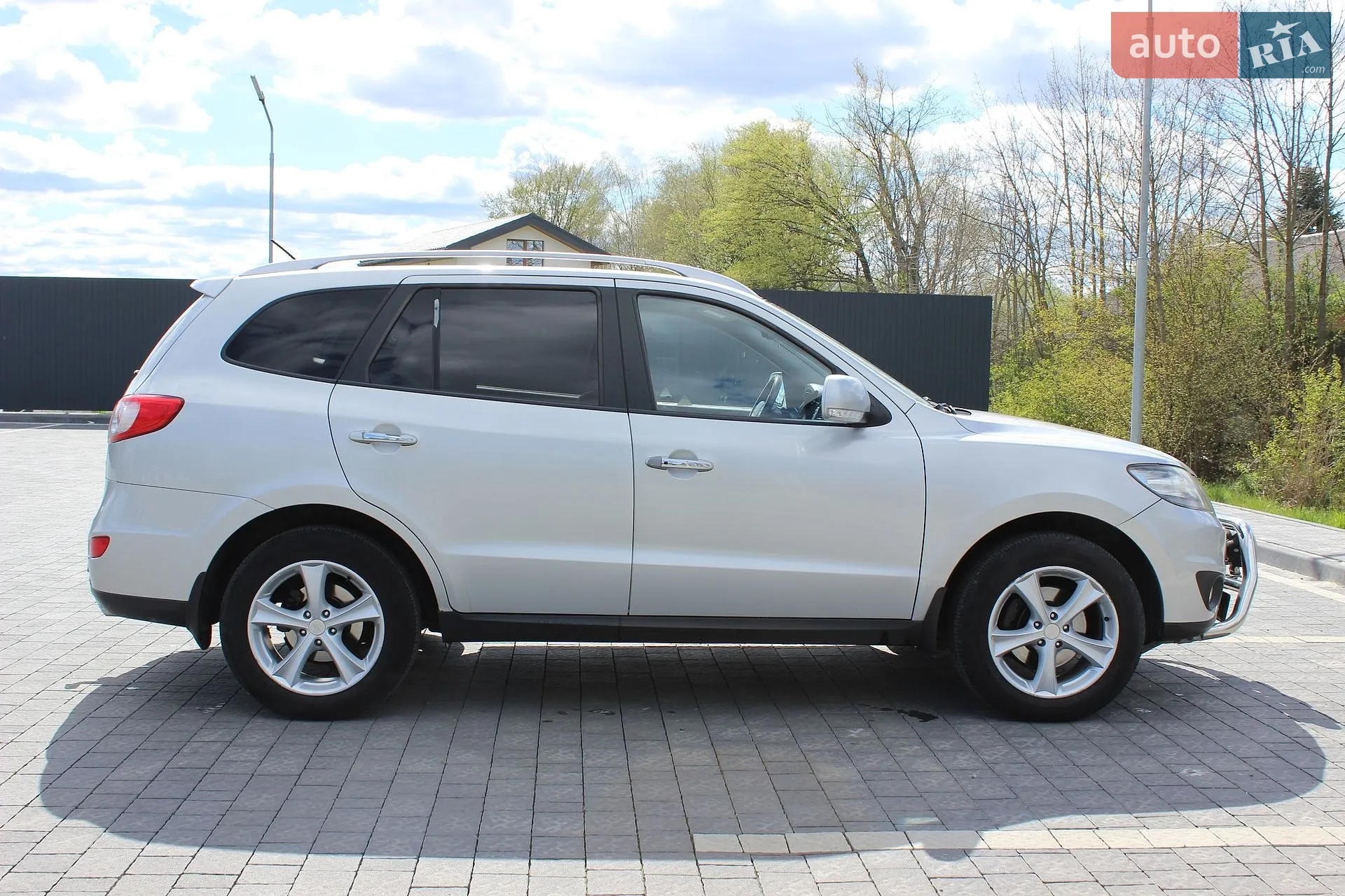 2010 Hyundai Santa Fe - мініатюра 11