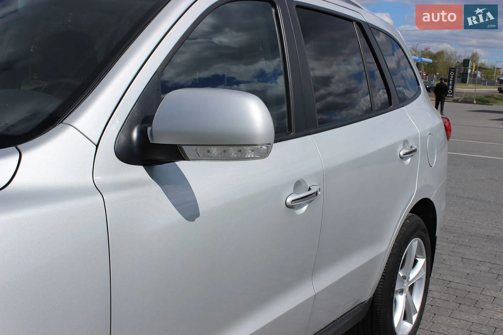 2010 Hyundai Santa Fe - мініатюра 17
