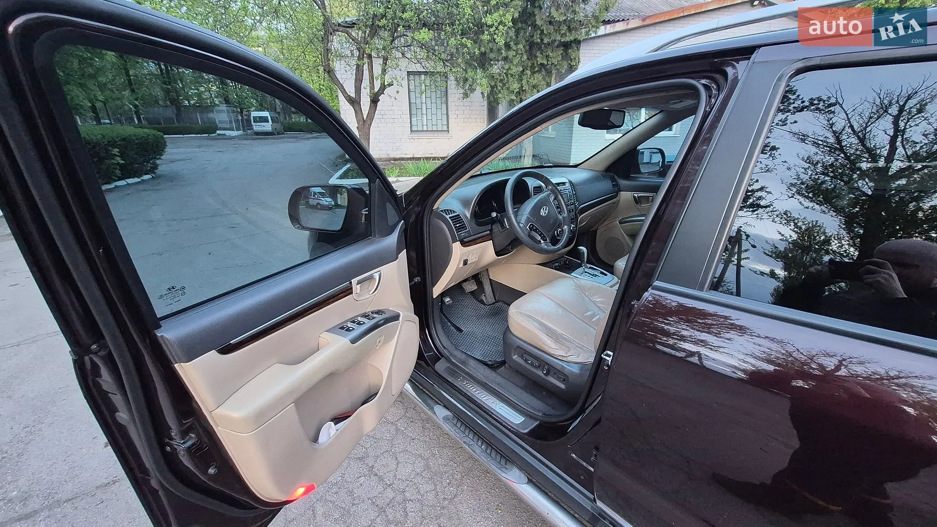 2010 Hyundai Santa Fe - мініатюра 9