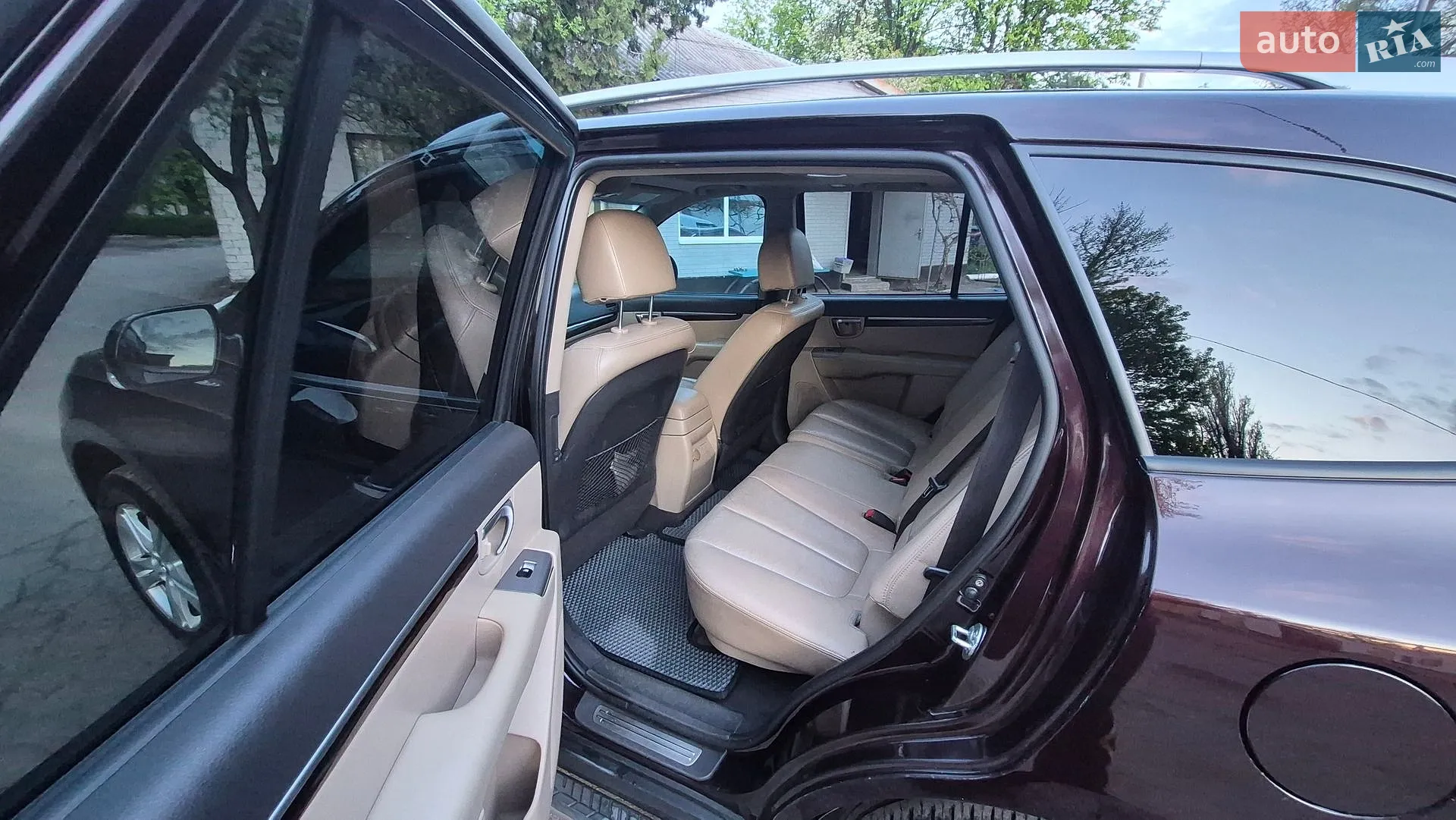 2010 Hyundai Santa Fe - мініатюра 10