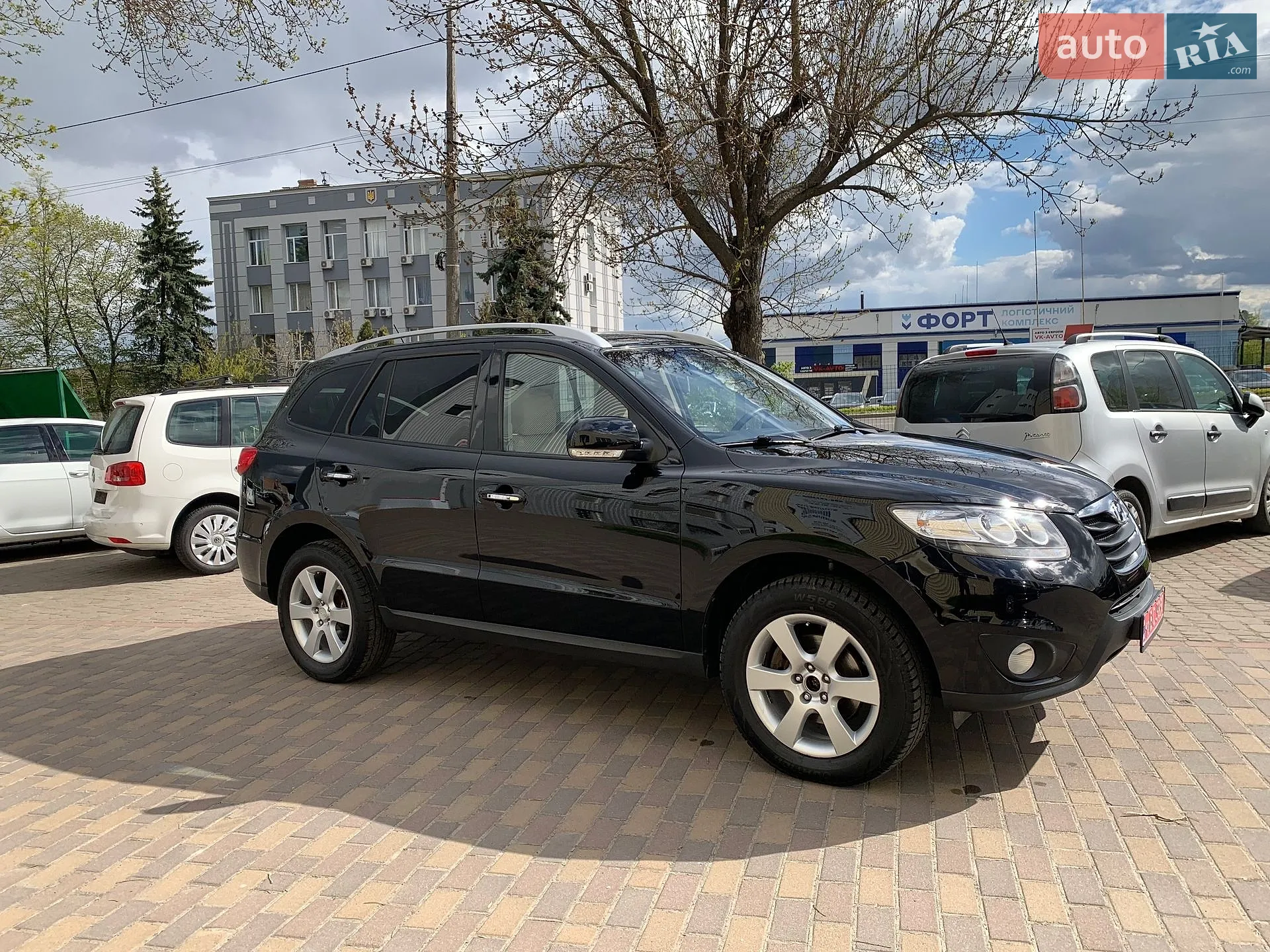 2011 Hyundai Santa Fe - мініатюра 16