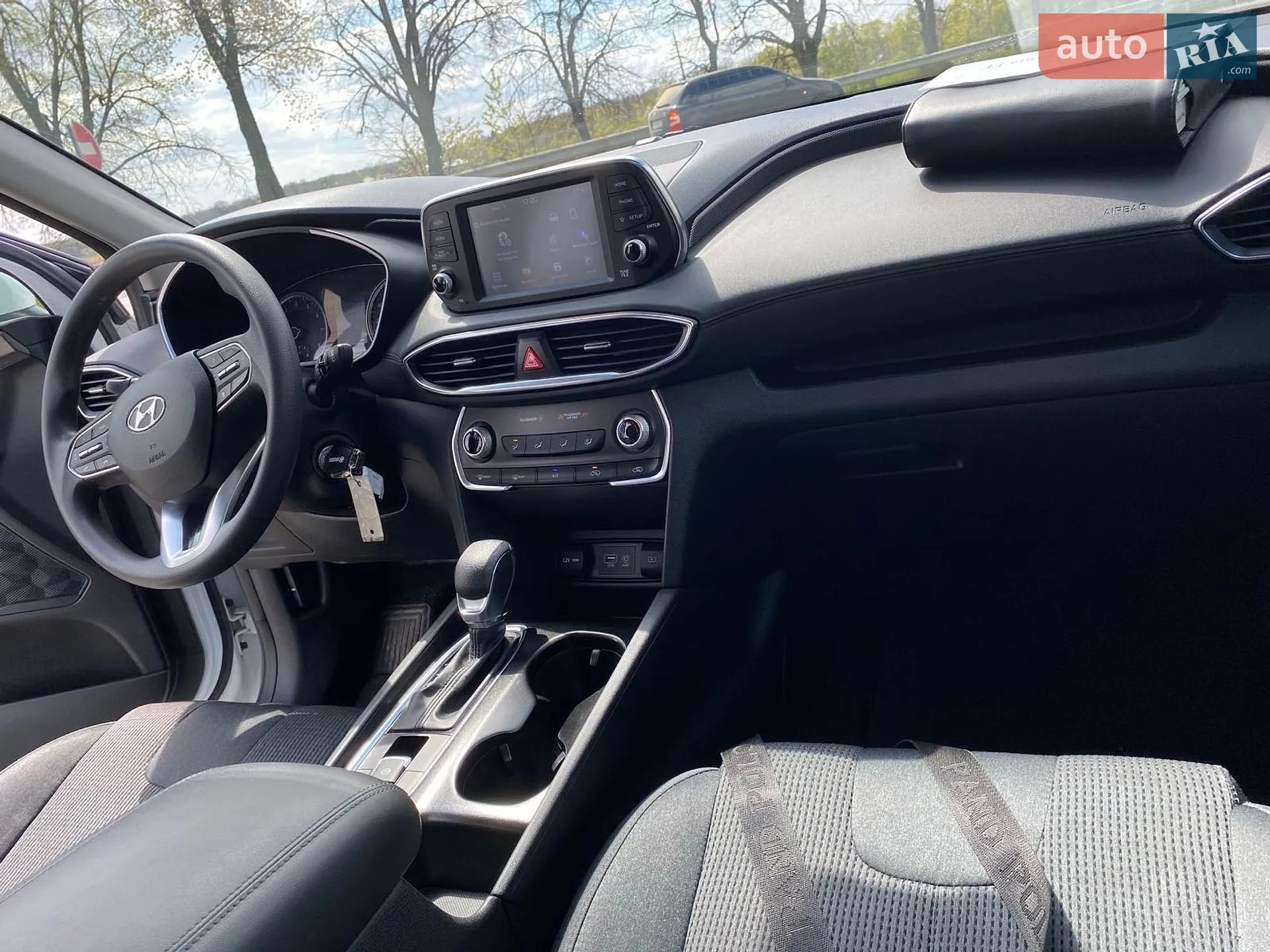 2019 Hyundai Santa Fe - мініатюра 30