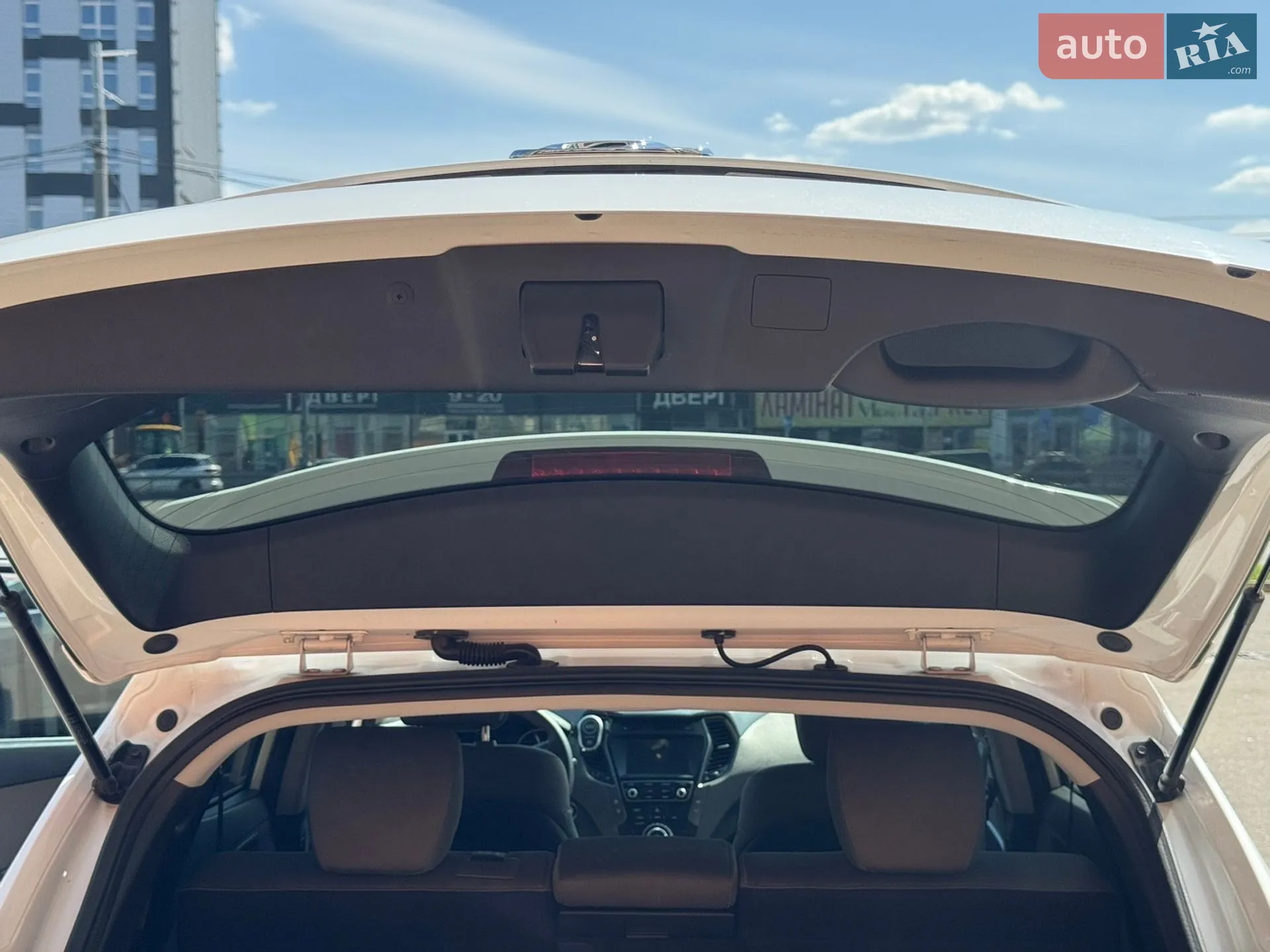 2018 Hyundai Santa Fe - мініатюра 16