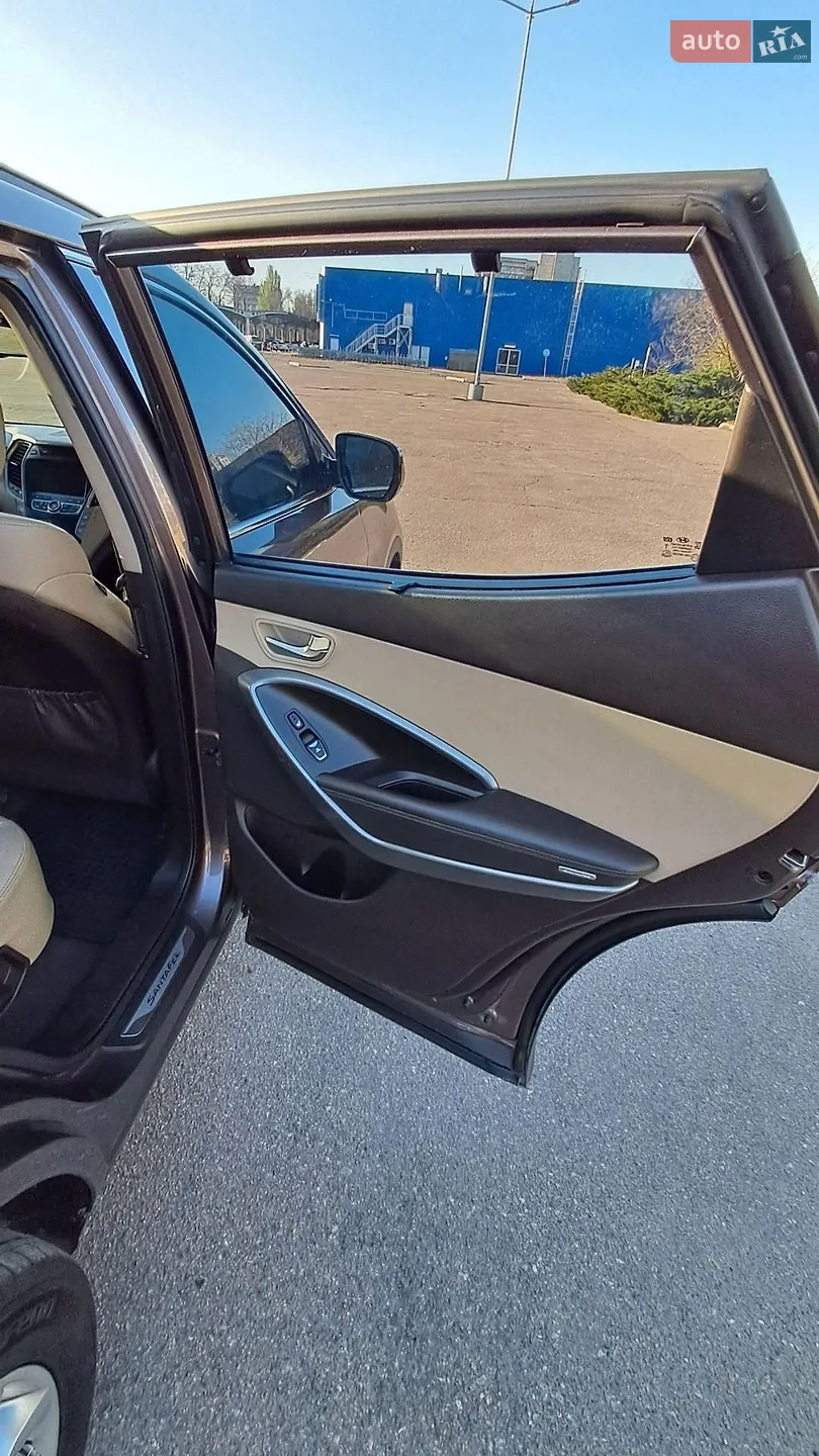 2013 Hyundai Santa Fe - мініатюра 28