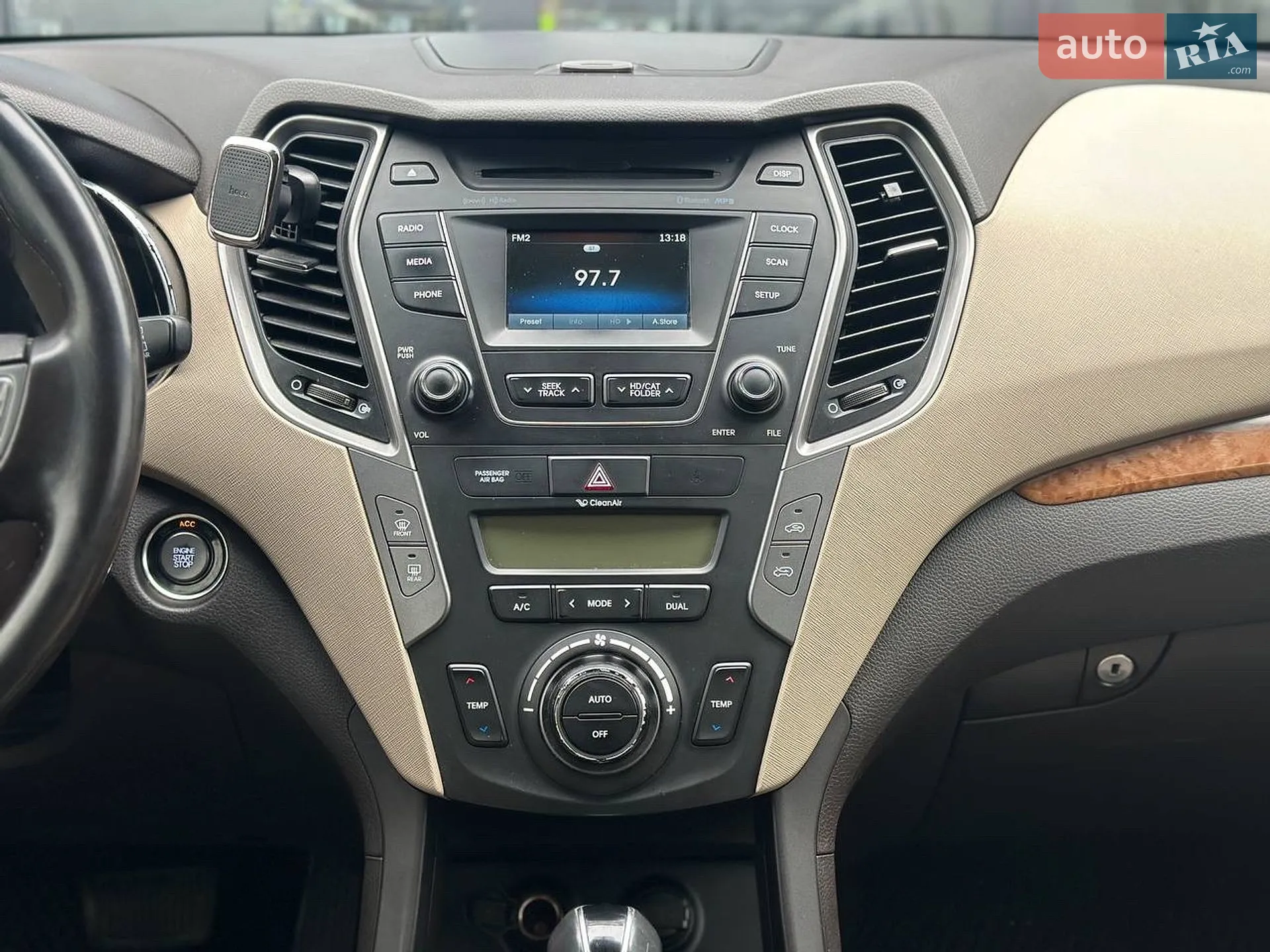 2013 Hyundai Santa Fe - мініатюра 23