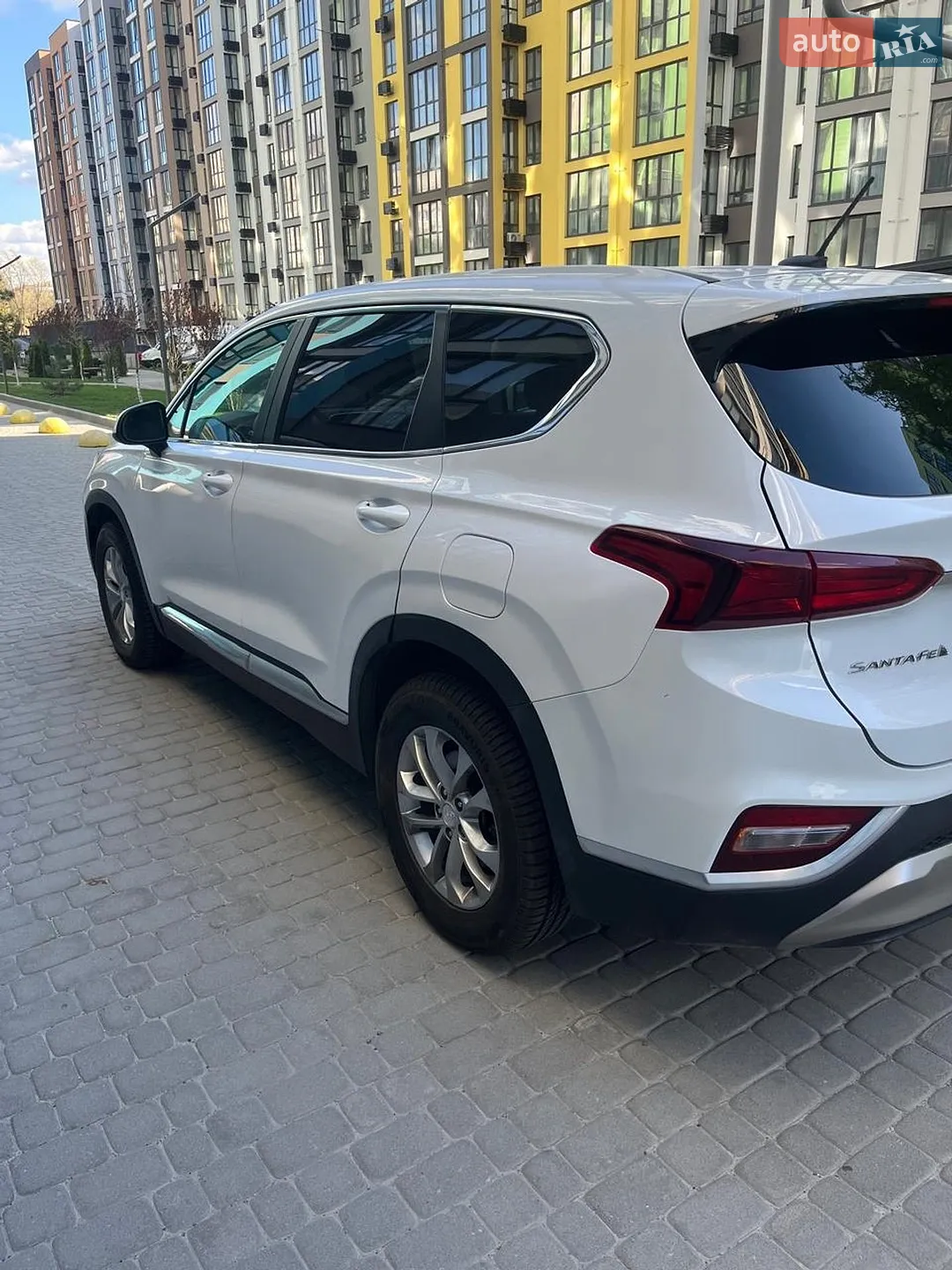 2019 Hyundai Santa Fe - мініатюра 17