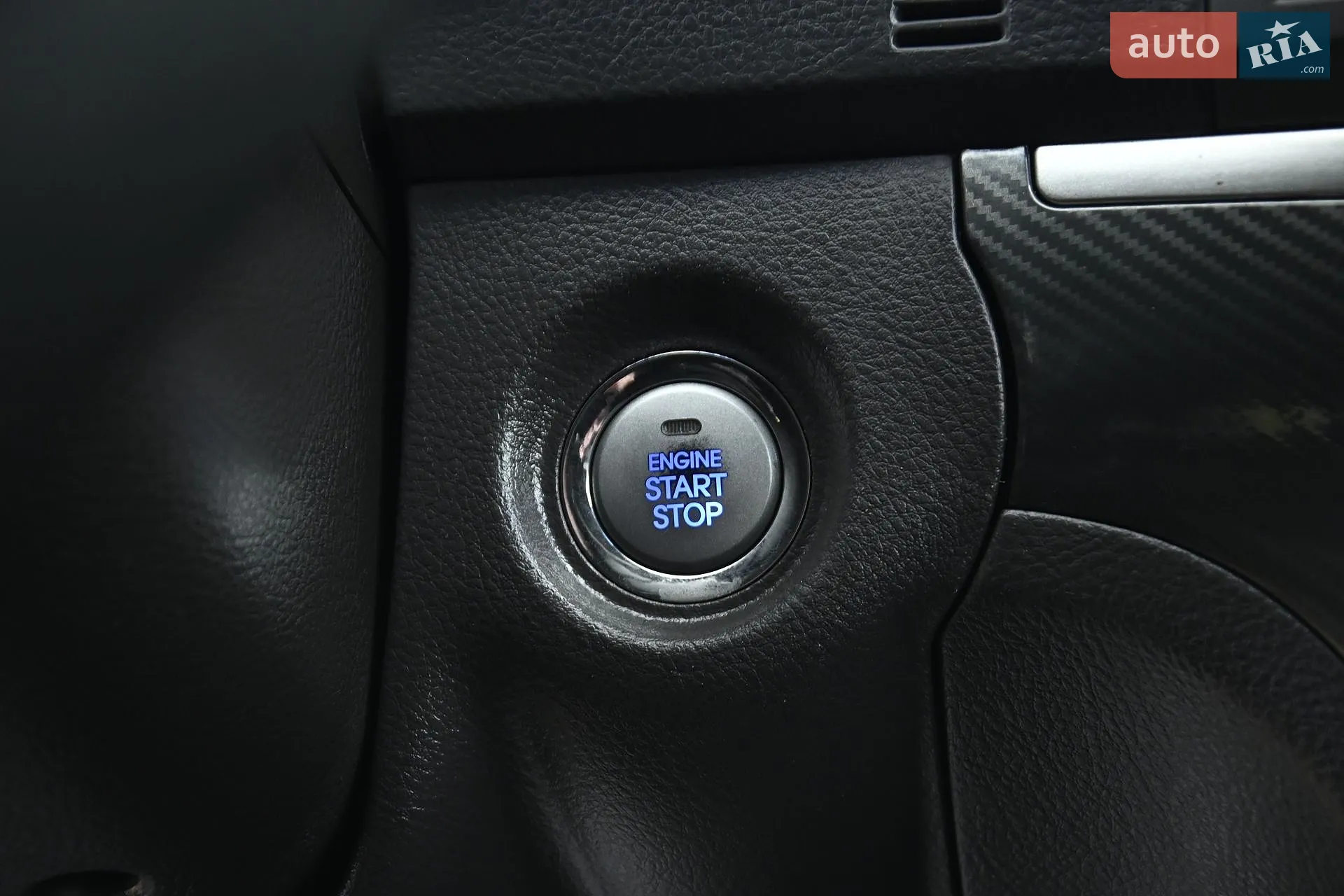 2011 Hyundai Santa Fe - мініатюра 28
