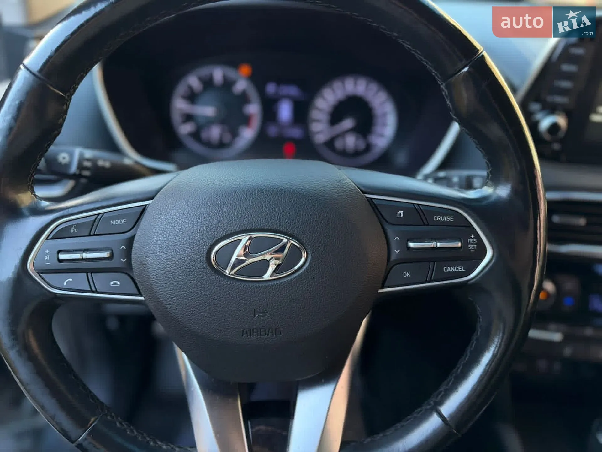 2019 Hyundai Santa Fe - мініатюра 17