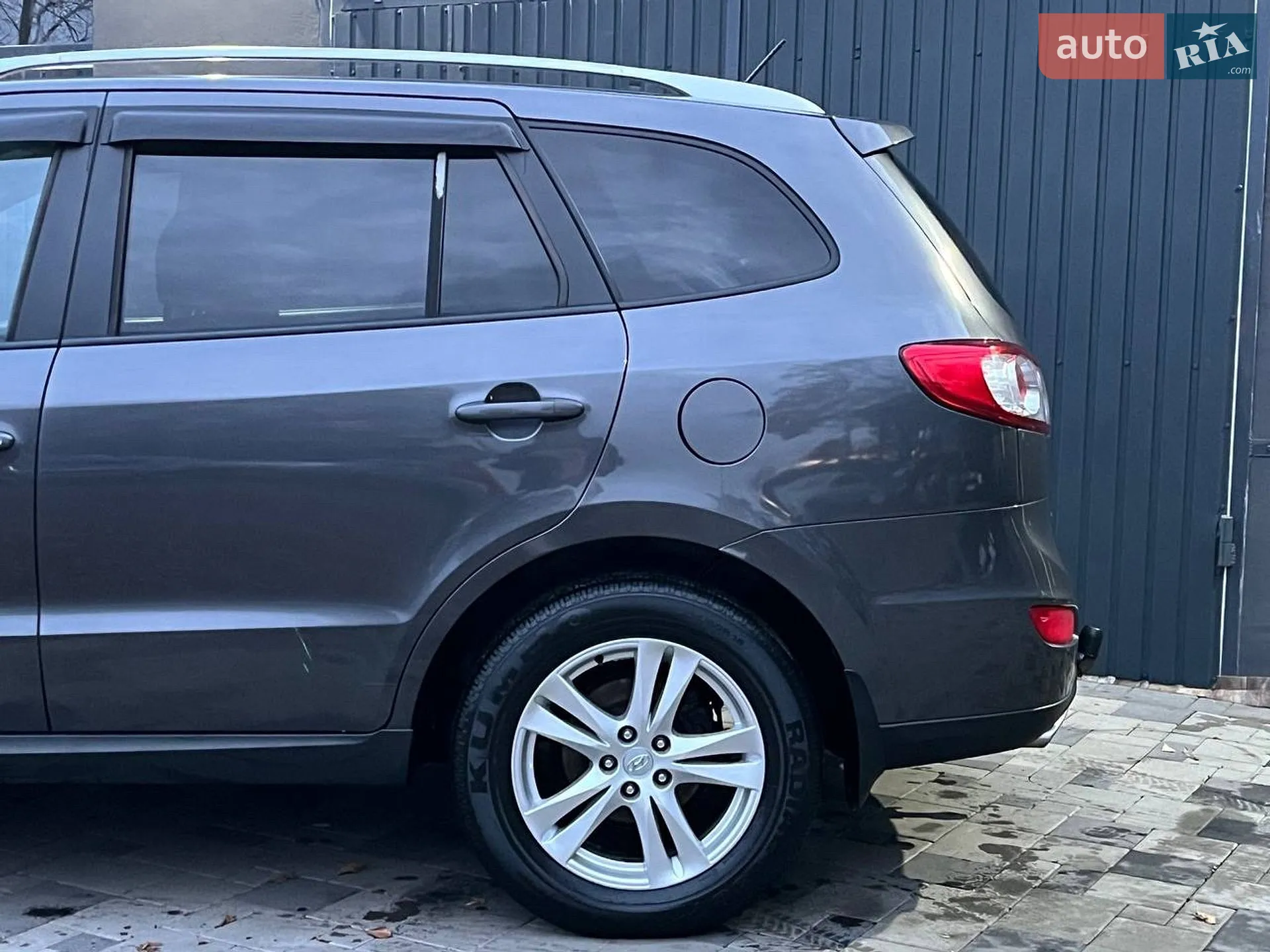 2010 Hyundai Santa Fe - мініатюра 12