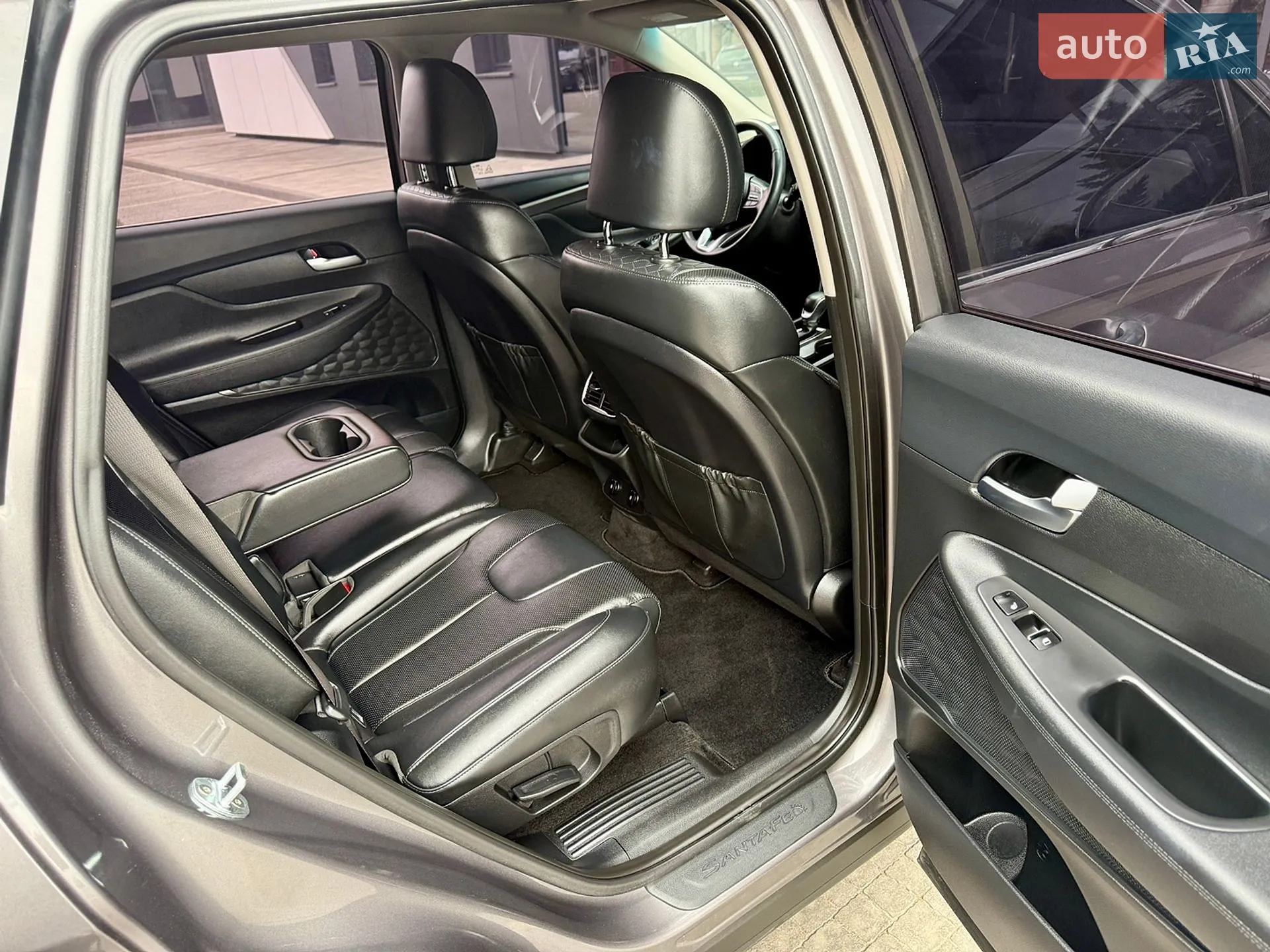 2019 Hyundai Santa Fe - мініатюра 31