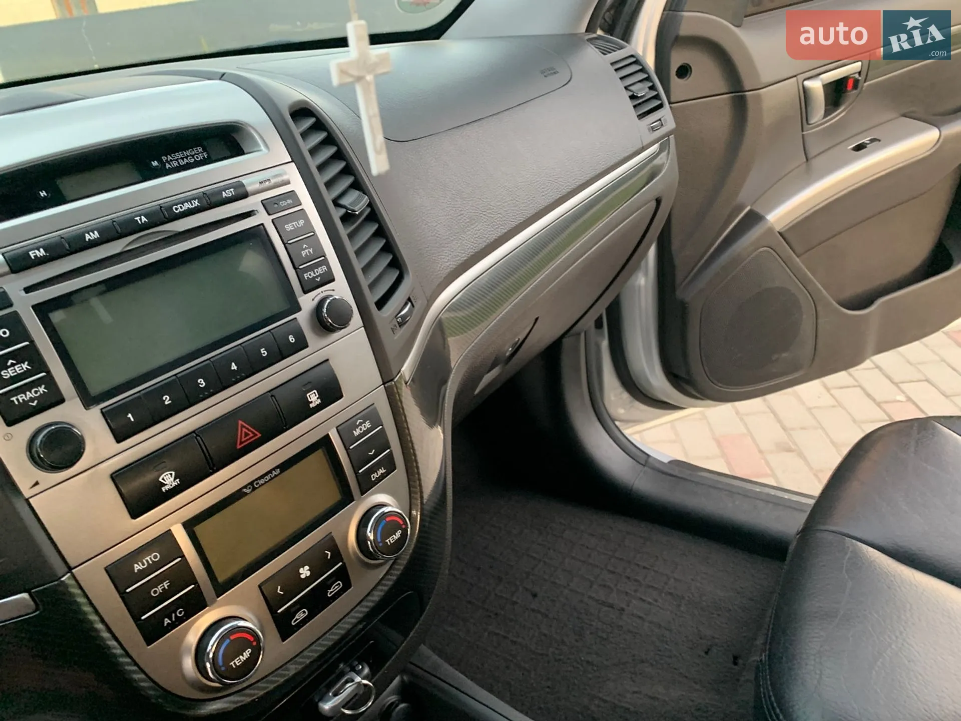 2010 Hyundai Santa Fe - мініатюра 18