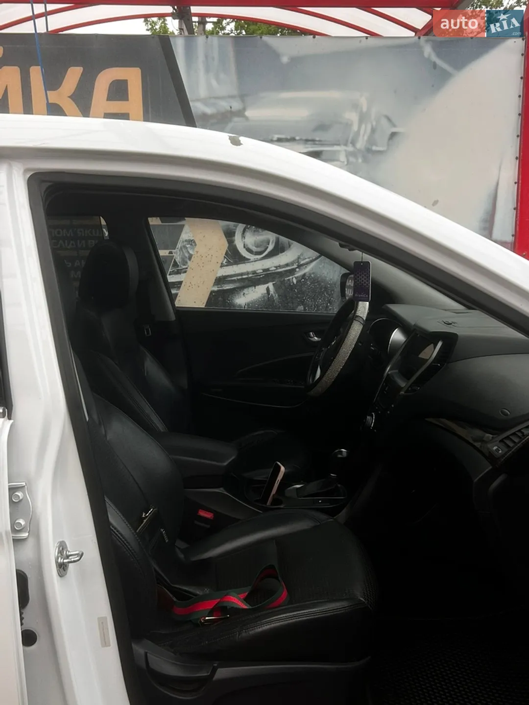 2012 Hyundai Santa Fe - мініатюра 9
